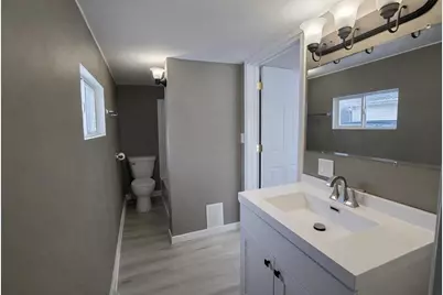 1816 S Grant Avenue, Janesville, WI 53546 - Photo 13