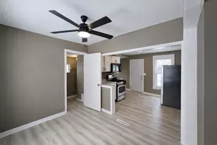 1816 S Grant Ave, Janesville, WI 53546 - Photo 3