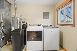 412 Wilcox St, Fort Atkinson, WI 53538 - Photo 11