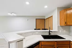 33A Grand Canyon Dr, Lake Delton, WI 53913 - Photo 15