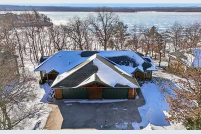 1140 S Gillette Drive #5, Dell Prairie, WI 53965 - Photo 43