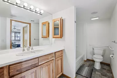 1140 S Gillette Drive #5, Dell Prairie, WI 53965 - Photo 37