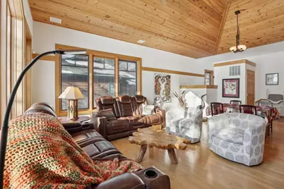 1140 S Gillette Drive #5, Dell Prairie, WI 53965 - Photo 5