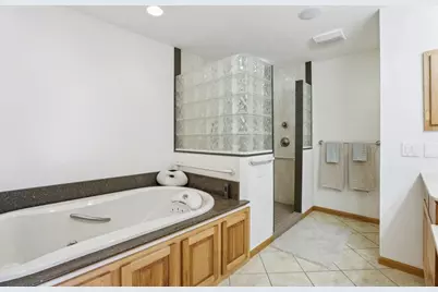 1140 Gillette Drive #5, Dell Prairie, WI 53965 - Photo 23