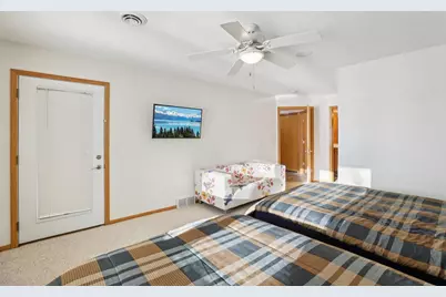 1140 S Gillette Drive #5, Dell Prairie, WI 53965 - Photo 39