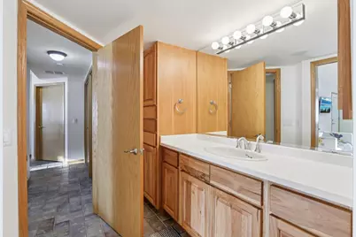 1140 S Gillette Drive #5, Dell Prairie, WI 53965 - Photo 35