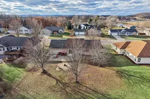 724 Eastridge Dr, Reedsburg, WI 53959 - Photo 59