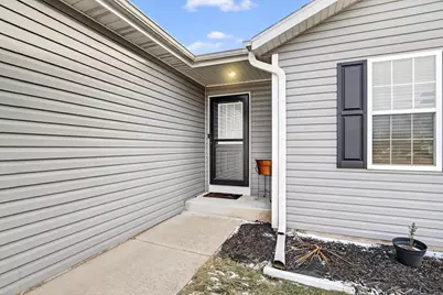 1627 Redwood Drive, Janesville, WI 53548 - Photo 7