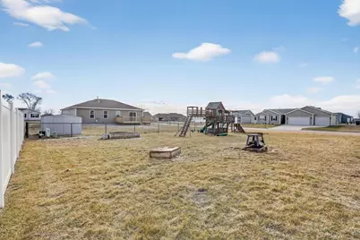 1627 Redwood Drive, Janesville, WI 53548 - Photo 35