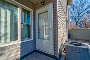 321 East Bluff, Madison, WI 53704 - Photo 13