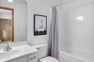 705 Cricket Ln, Madison, WI 53562 - Photo 17