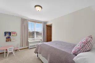 705 Cricket Ln, Madison, WI 53562 - Photo 15