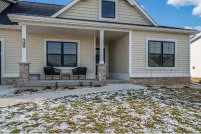 139 E Evergreen Lane, Milton, WI 53525 - Photo 3