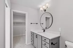 2811 Crinkle Root Dr, Fitchburg, WI 53711 - Photo 45