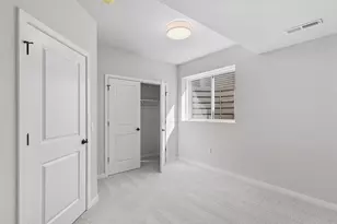 2811 Crinkle Root Dr, Fitchburg, WI 53711 - Photo 61