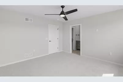 2811 Crinkle Root Drive, Fitchburg, WI 53711 - Photo 43