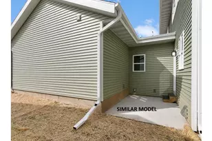 2813 Crinkle Root Dr, Fitchburg, WI 53711 - Photo 21