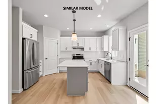 2813 Crinkle Root Dr, Fitchburg, WI 53711 - Photo 7