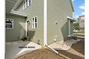 2813 Crinkle Root Dr, Fitchburg, WI 53711 - Photo 23