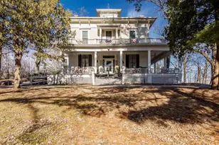 2200 W Memorial Dr, Janesville, WI 53548 - Photo 1