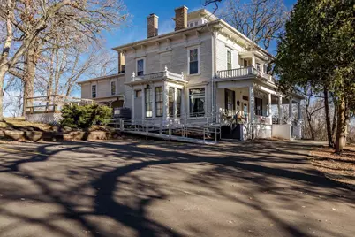 2200 W Memorial Drive, Janesville, WI 53548 - Photo 3