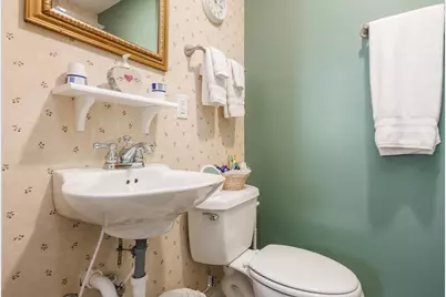 2200 W Memorial Drive, Janesville, WI 53548 - Photo 45