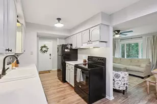 5506 Century Ave, Middleton, WI 53562 - Photo 17