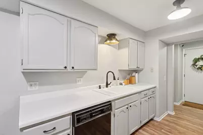 5506 Century Avenue #1, Middleton, WI 53562 - Photo 15