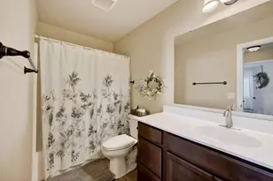 585 Falk Dr, Edgerton, WI 53534 - Photo 11