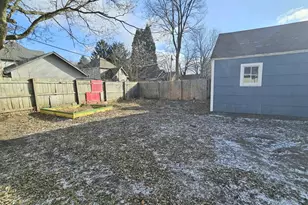 1151 Oak St, Beloit, WI 53511 - Photo 45