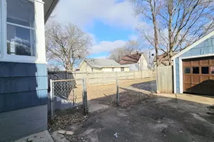 1151 Oak St, Beloit, WI 53511 - Photo 43