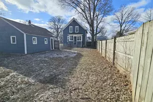 1151 Oak St, Beloit, WI 53511 - Photo 49