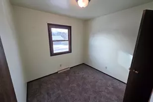 1038 Rock Ave, Waupun, WI 53963 - Photo 9