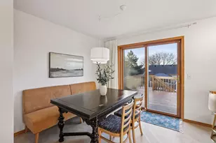 1238 Jasmine Dr, Madison, WI 53719 - Photo 9