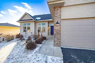 11417 N Erie Dr, Edgerton, WI 53534 - Photo 3