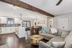 402 Schwantz Rd, Pardeeville, WI 53954 - Photo 5