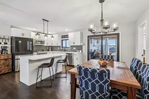 402 Schwantz Rd, Pardeeville, WI 53954 - Photo 7