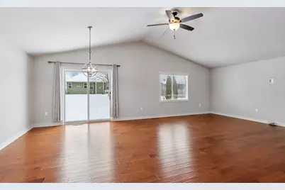 2021 Goldfinch Lane, Sauk City, WI 53583 - Photo 7