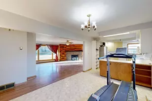 520 Vernon Ave, Hillsboro, WI 54634 - Photo 17