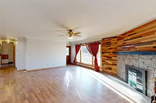 520 Vernon Ave, Hillsboro, WI 54634 - Photo 13