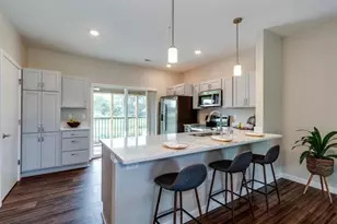 2674 Notre Dame Dr, Fitchburg, WI 53711 - Photo 15