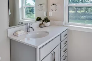 2674 Notre Dame Dr, Fitchburg, WI 53711 - Photo 25