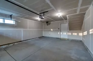 2674 Notre Dame Dr, Fitchburg, WI 53711 - Photo 31