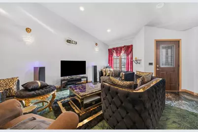 2821 Carrousel Lane, Janesville, WI 53545 - Photo 7