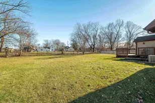 322 S Madison St, Janesville, WI 53536 - Photo 41