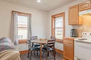 322 S Madison St, Janesville, WI 53536 - Photo 9