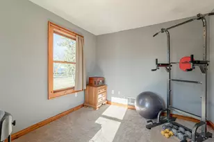 322 S Madison St, Janesville, WI 53536 - Photo 21