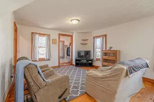 322 S Madison St, Janesville, WI 53536 - Photo 7