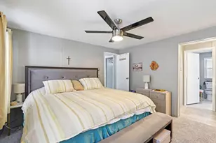 412 Oak Lodge Rd, Racine, WI 53185 - Photo 21