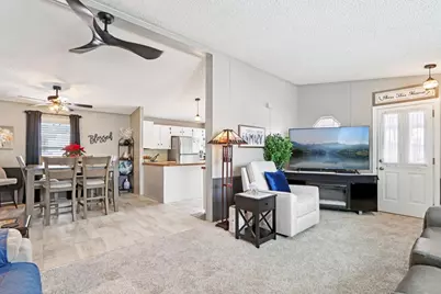 412 Oak Lodge Road, Racine, WI 53185 - Photo 11